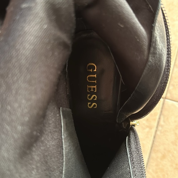 Boots - Picture 8 of 9